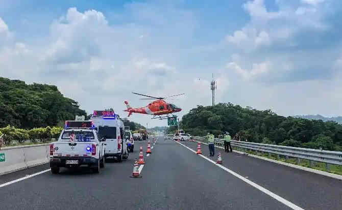 高邮高速公路汽车救援案例